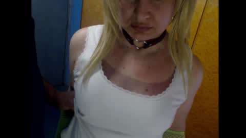 Blontsex online show from November 2025 10:31:02 PM