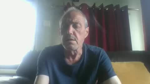 bloody52 online show from May 2026 08:19:02 AM