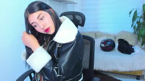 bloom_flower1 online show from December 2025 11:30:02 AM