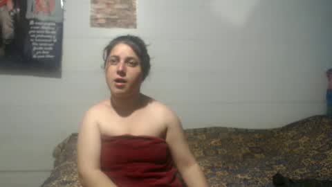 Snapshot of bloondeekinky chatting on June 2026 02:23:01 AM violeta online show from June 2026 02:23:01 AM