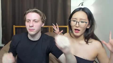 Sasha and Maria online show from February 2026 03:39:01 PM