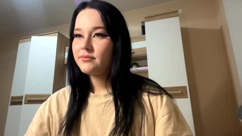 Mira online show from October 2025 09:52:01 AM