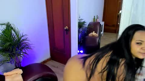 blue__style online show from January 2025 12:17:02 PM