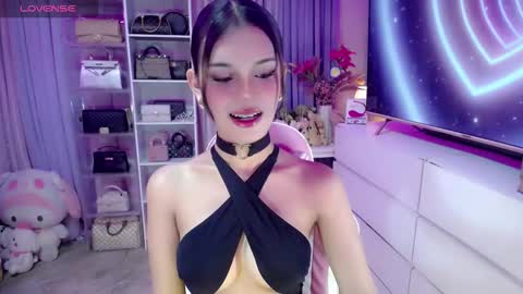 aivee online show from October 2025 05:17:02 AM