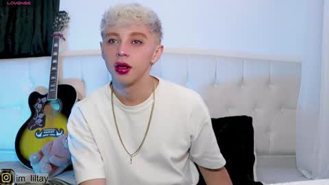 TAY   online show from January 2025 01:48:01 PM