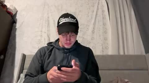 Snapshot of blue_eyed_beau chatting on March 2026 02:59:01 AM Beau online show from March 2026 02:59:01 AM