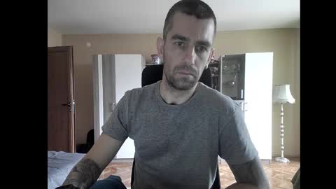 Runaway online show from December 2024 07:31:01 AM