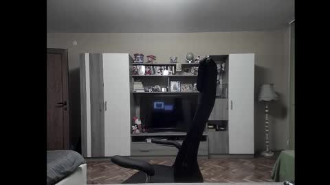 Runaway online show from December 2024 03:24:02 PM