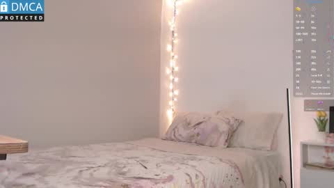 Snapshot of blue_nebula chatting on March 2026 12:53:01 PM Blue online show from March 2026 12:53:01 PM