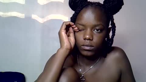 Snapshot of blue_savagee chatting on October 2025 07:31:02 AM blue_savagee online show from October 2025 07:31:02 AM