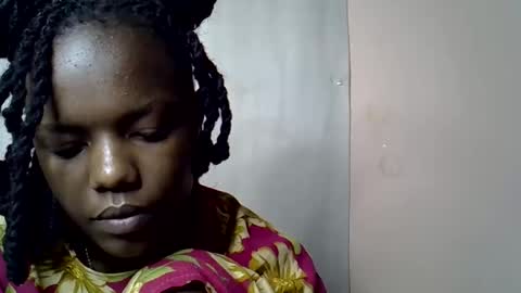 Snapshot of blue_savagee chatting on November 2025 10:28:02 AM blue_savagee online show from November 2025 10:28:02 AM