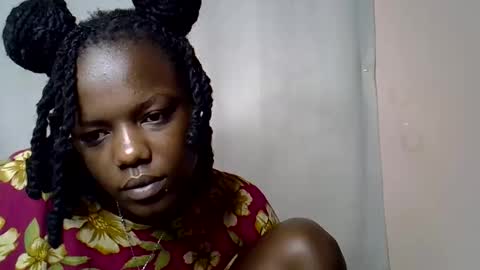 Snapshot of blue_savagee chatting on November 2025 04:31:02 PM blue_savagee online show from November 2025 04:31:02 PM