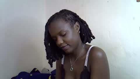 Snapshot of blue_savagee chatting on November 2025 01:29:01 AM blue_savagee online show from November 2025 01:29:01 AM