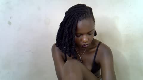 Snapshot of blue_savagee chatting on November 2025 01:35:02 PM blue_savagee online show from November 2025 01:35:02 PM