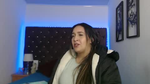 blue_water_cs online show from February 2025 03:42:01 AM