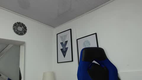 blue_water_cs online show from September 2025 04:12:02 AM