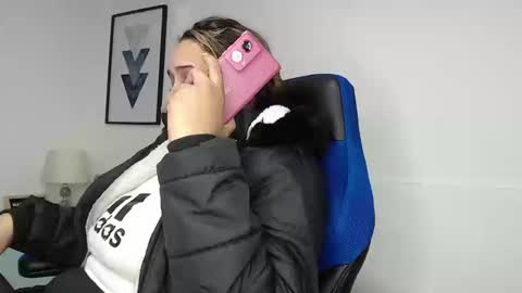 blue_water_cs online show from September 2025 04:47:01 AM