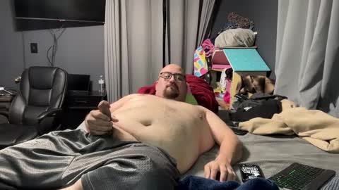 bluedevil951 online show from December 2024 05:11:01 PM