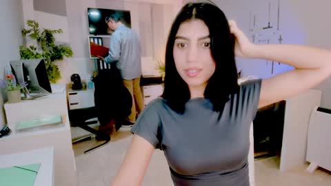 Snapshot of bluediamondsdreams chatting on March 2026 10:10:02 AM bluediamondsdreams online show from March 2026 10:10:02 AM