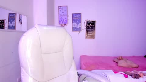        online show from January 2025 11:32:01 AM