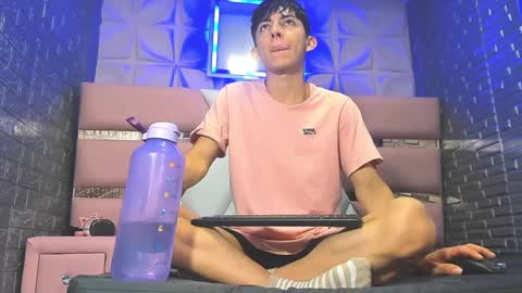 Snapshot of blueestar03 chatting on December 2024 12:39:02 PM blueestar03 online show from December 2024 12:39:02 PM