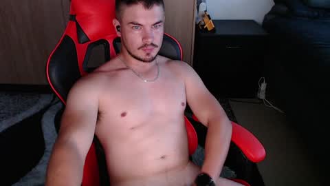 Snapshot of blueeyeboy0 chatting on January 2025 03:36:02 PM blueeyeboy0 online show from January 2025 03:36:02 PM