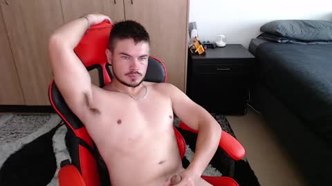 Snapshot of blueeyeboy0 chatting on January 2025 09:03:01 AM blueeyeboy0 online show from January 2025 09:03:01 AM