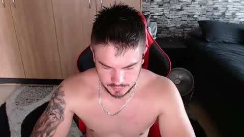 Snapshot of blueeyeboy0 chatting on February 2025 09:42:01 AM blueeyeboy0 online show from February 2025 09:42:01 AM