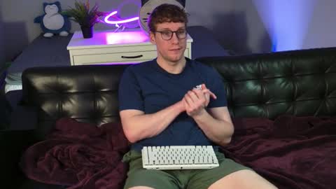 blueeyedtallguy online show from January 2026 11:31:02 PM