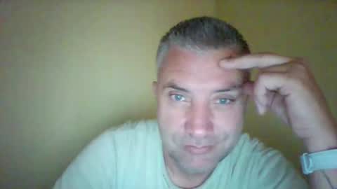 blueiceman5 online show from November 2025 12:25:01 PM