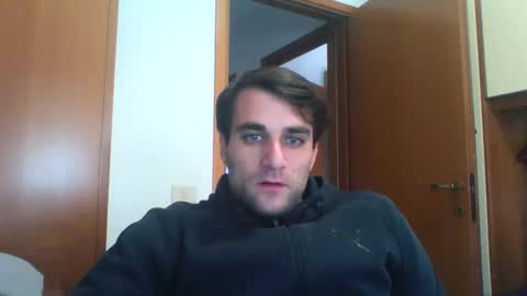 bluejoee online show from December 2025 08:54:01 AM