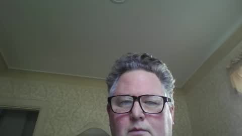 bluemoose70 online show from October 2025 04:46:01 PM