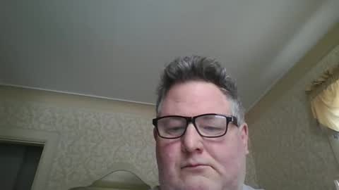 bluemoose70 online show from February 2026 07:19:02 PM