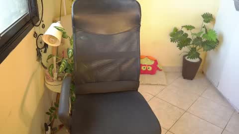 FLORAA online show from March 2025 10:03:02 AM