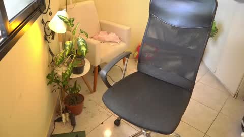 FLORAA online show from March 2025 03:07:02 PM