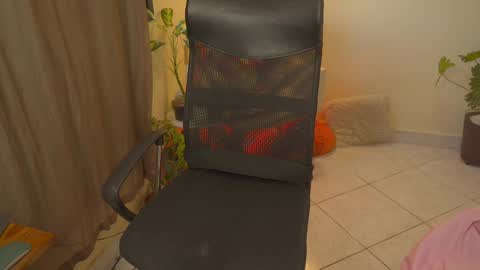 FLORAA online show from September 2025 03:06:01 PM