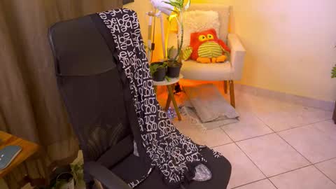 FLORAA online show from March 2026 03:20:02 PM