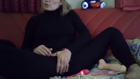 Blueviolet78 and.. online show from March 2025 01:59:02 PM