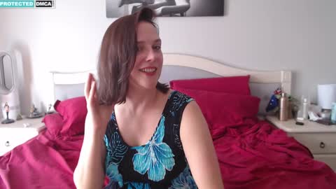 Stacey online show from November 2025 06:48:01 AM