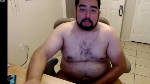 Snapshot of bluey01 chatting on November 2025 06:11:02 PM bluey01 online show from November 2025 06:11:02 PM