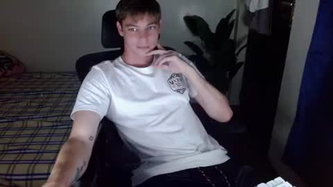blueeyedboyisasia online show from July 2026 01:20:02 PM