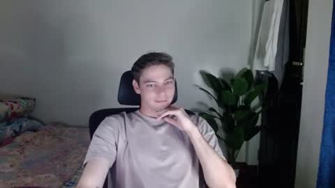 blueeyedboyisasia online show from July 2026 01:51:01 PM