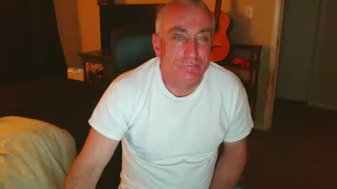 blueyesforyou2nit online show from February 2025 07:31:01 AM