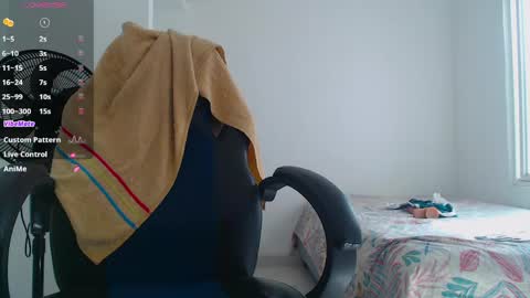  Hey guysI am BrendaWelcome my room online show from April 2026 07:40:02 PM