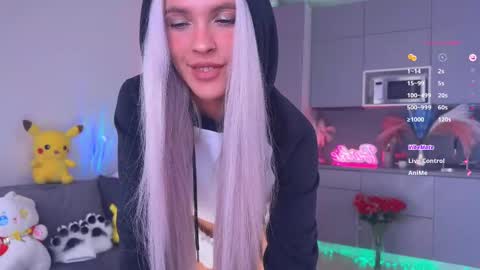 Snapshot of blush_mikki chatting on March 2025 07:43:02 AM Mikki chan online show from March 2025 07:43:02 AM