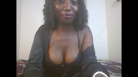 Snapshot of blushbelle chatting on November 2025 12:39:02 PM Belle online show from November 2025 12:39:02 PM