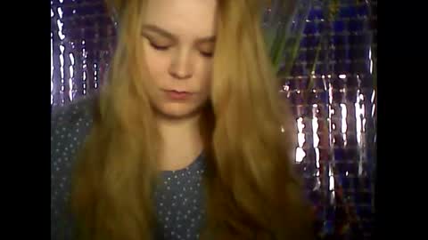 Snapshot of blushing_star chatting on March 2025 08:38:01 AM blushing_star online show from March 2025 08:38:01 AM