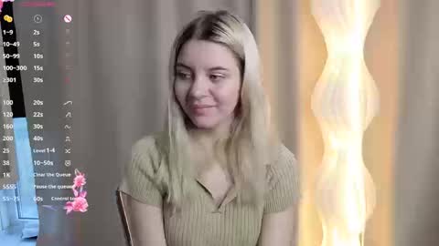 Snapshot of blushkitty chatting on October 2025 06:16:02 AM Chloe online show from October 2025 06:16:02 AM