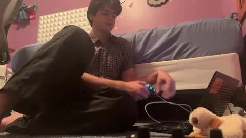 Snapshot of bluskyzz chatting on September 2025 02:11:01 AM BluSky online show from September 2025 02:11:01 AM