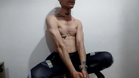 Snapshot of bluu_boy chatting on March 2025 12:29:02 AM Blu Boy online show from March 2025 12:29:02 AM